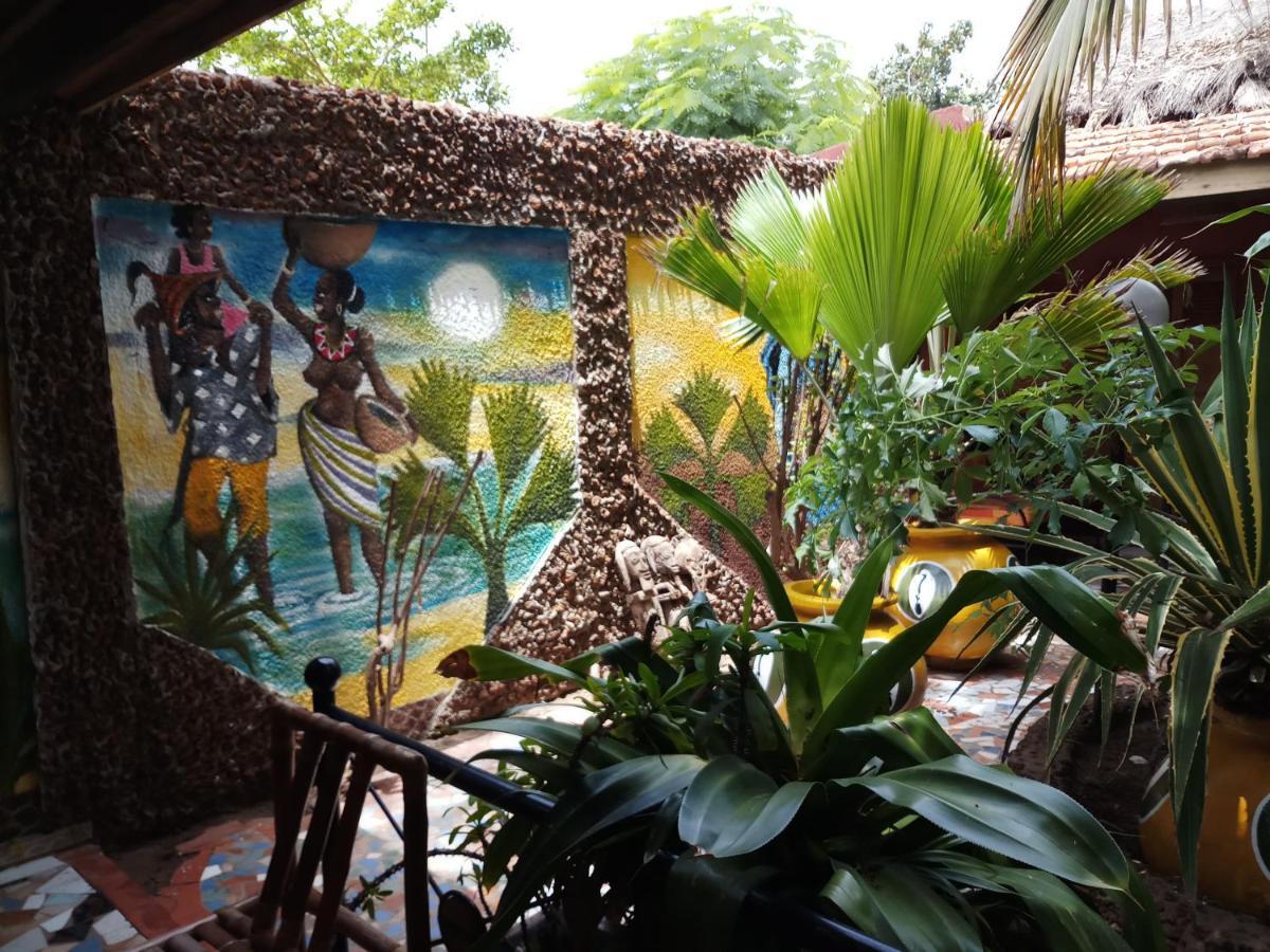 Auberge Khady Saly Exterior foto