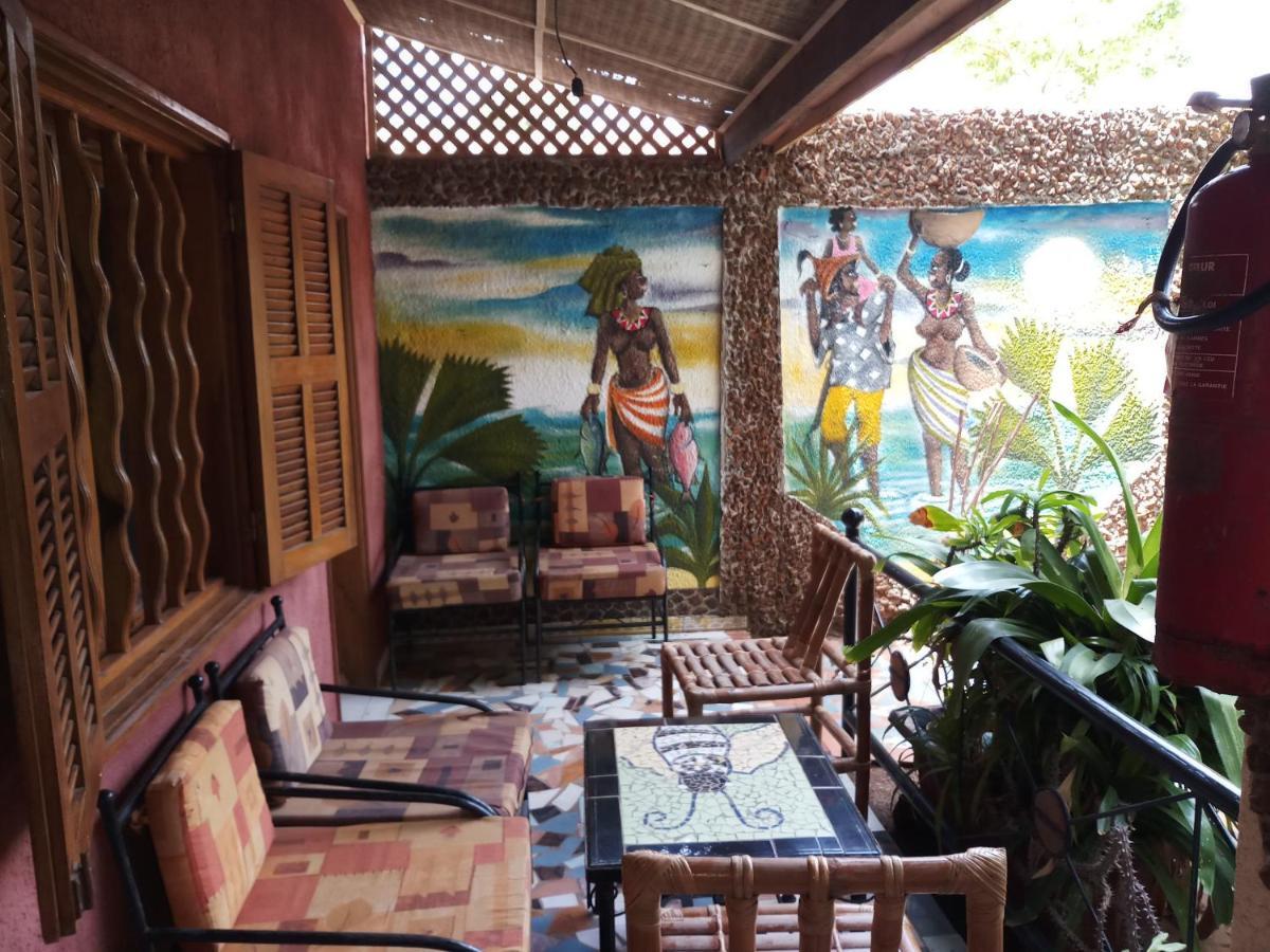 Auberge Khady Saly Exterior foto
