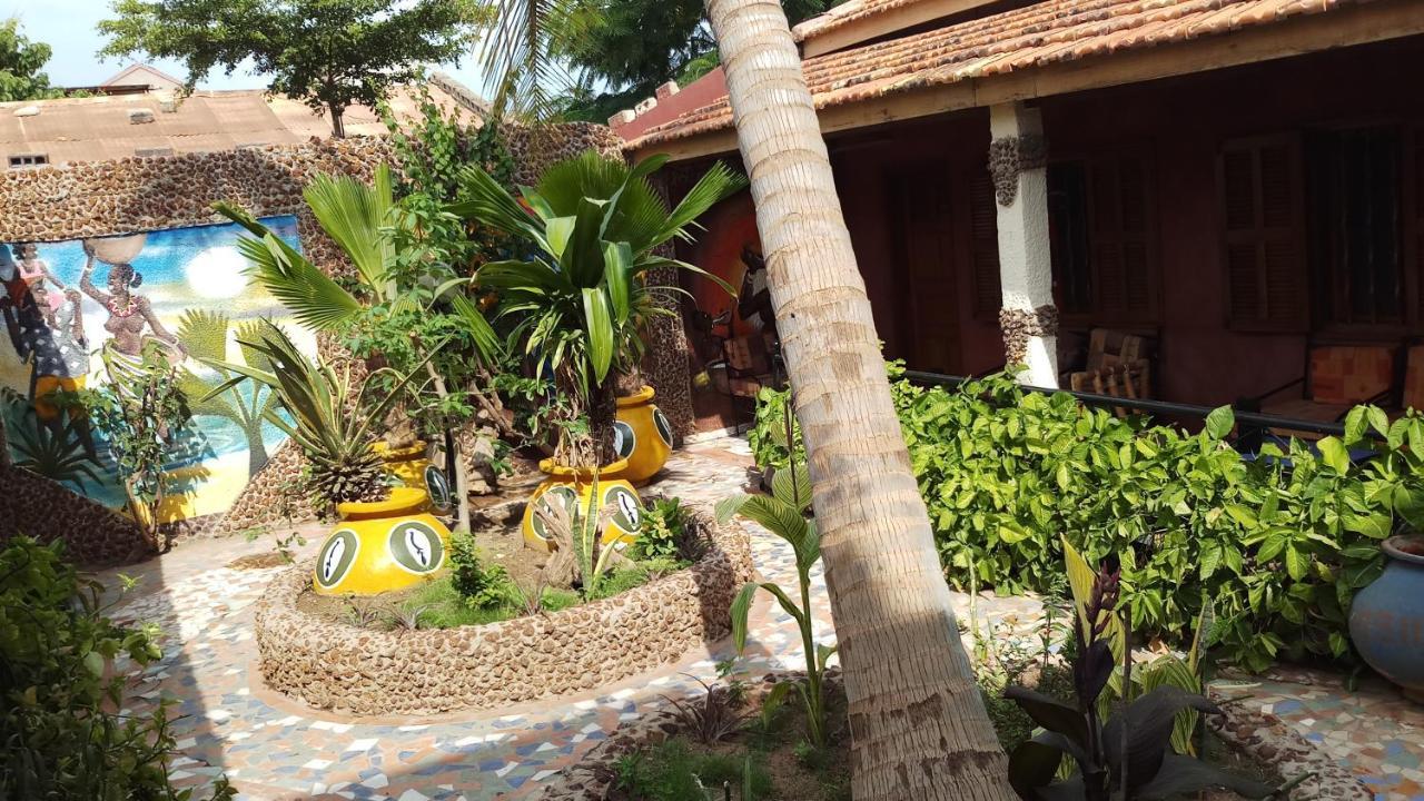 Auberge Khady Saly Exterior foto
