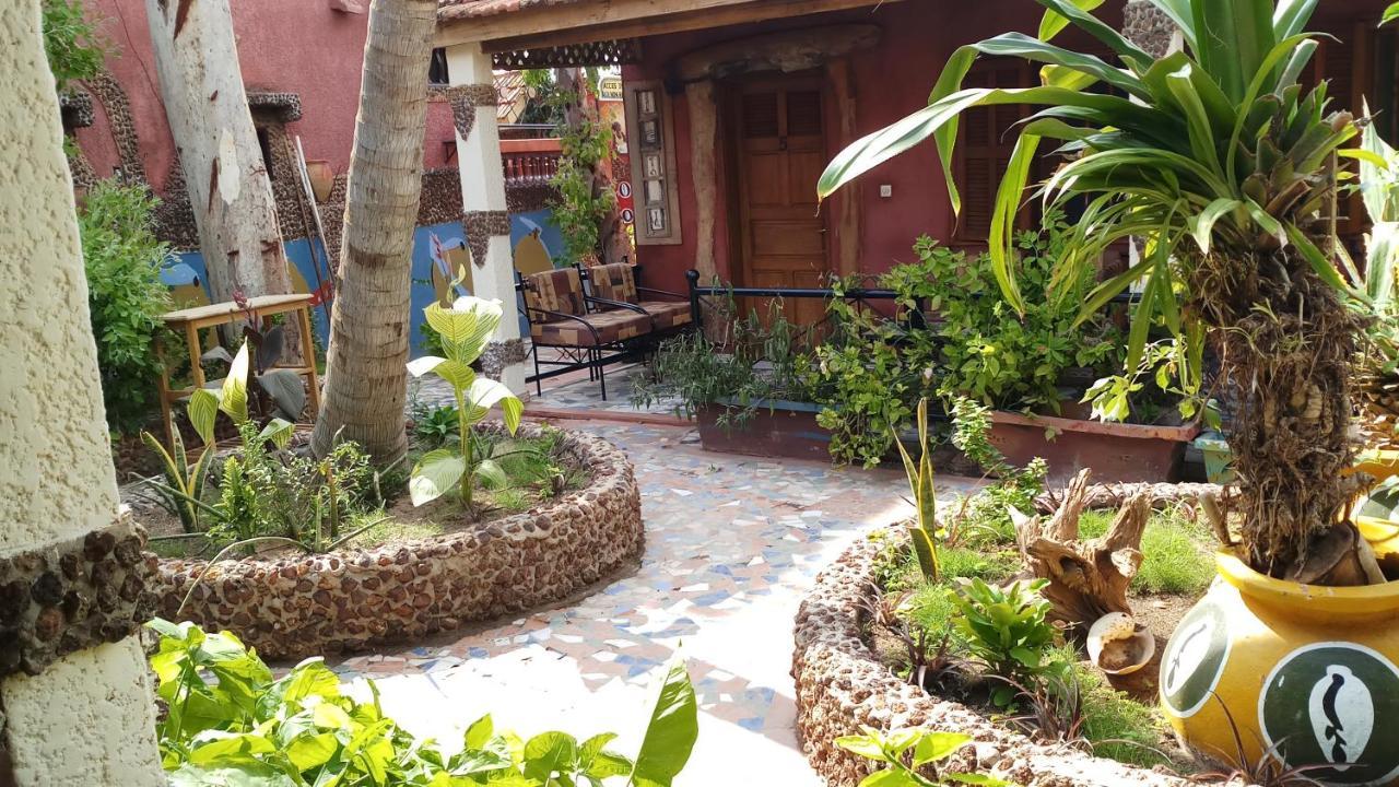 Auberge Khady Saly Exterior foto